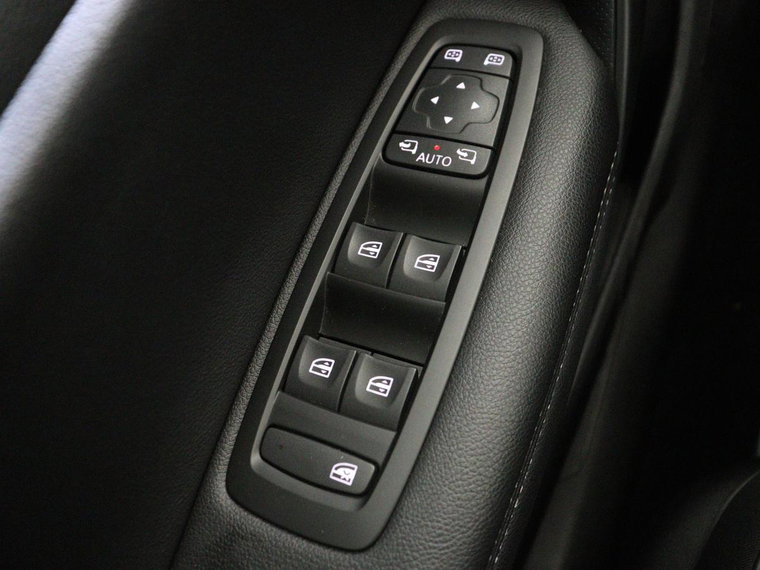 Vehicle Image 28