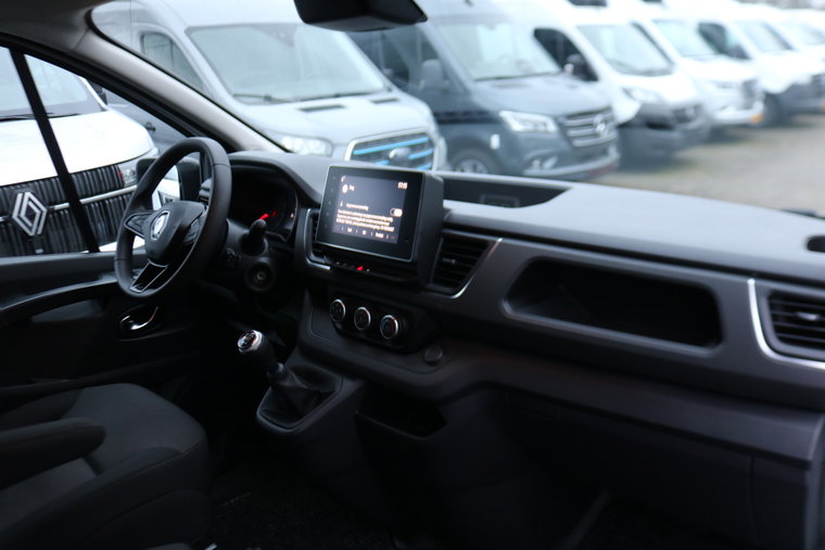 Vehicle Image 36