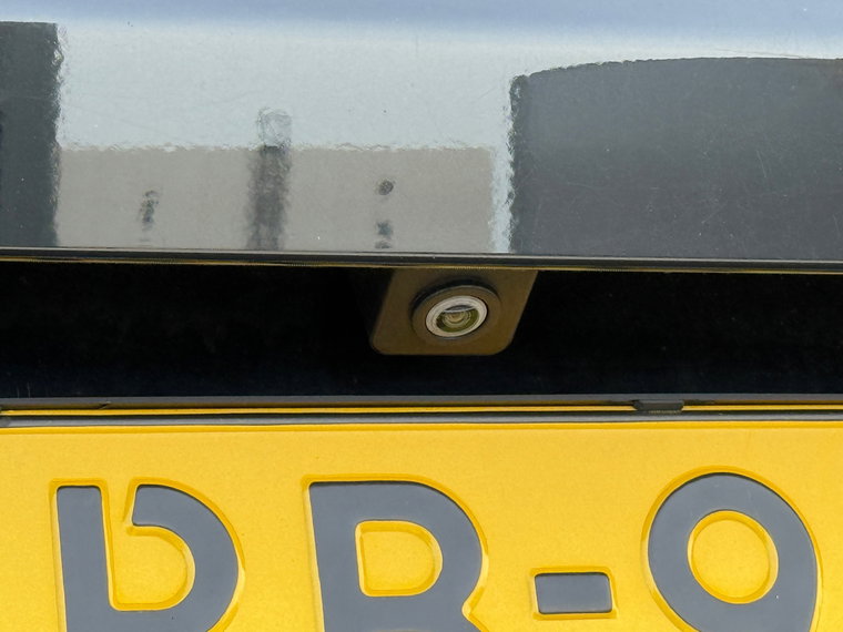 Vehicle Image 37