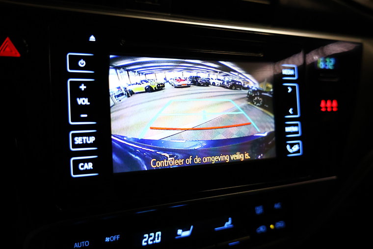 Vehicle Image 18