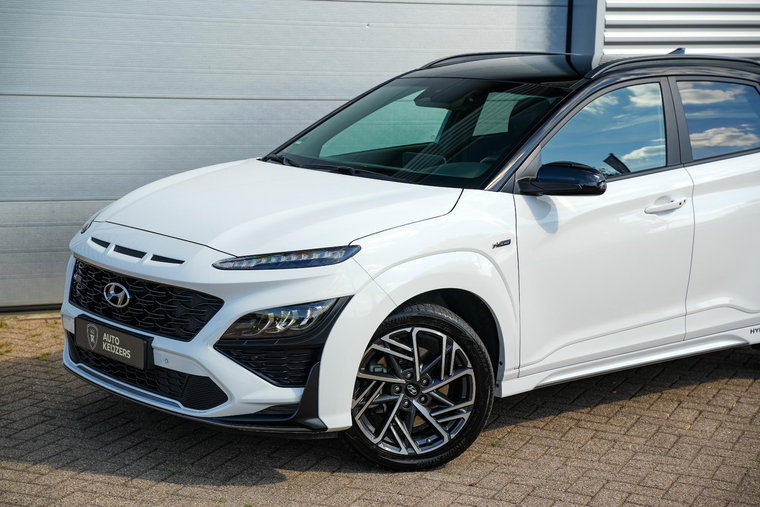 Vehicle Image 32
