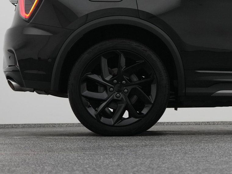 Vehicle Image 40