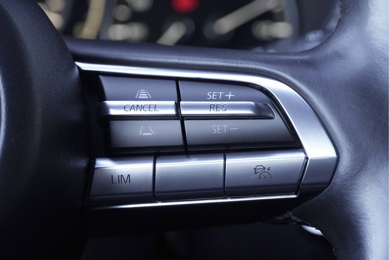Vehicle Image 24
