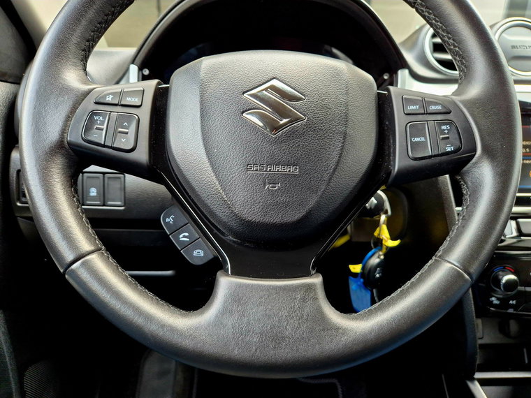 Vehicle Image 22