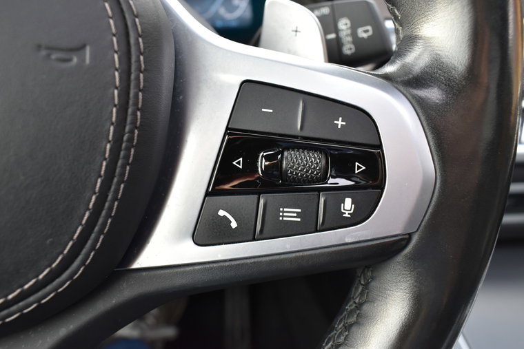Vehicle Image 24