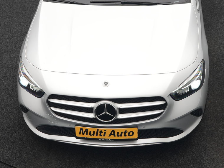 Vehicle Image 40