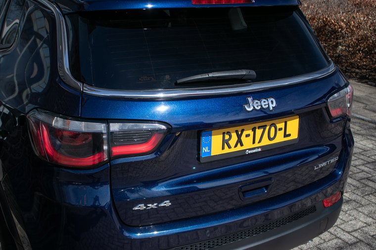 Vehicle Image 30