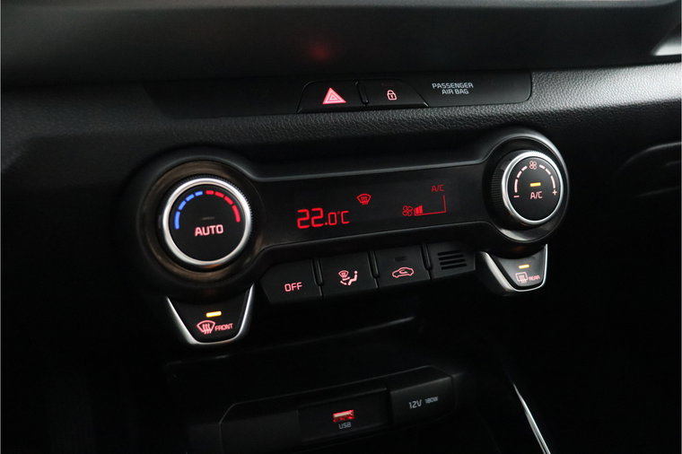 Vehicle Image 26
