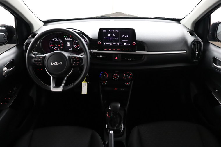 Vehicle Image 30