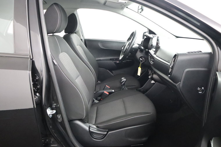 Vehicle Image 33