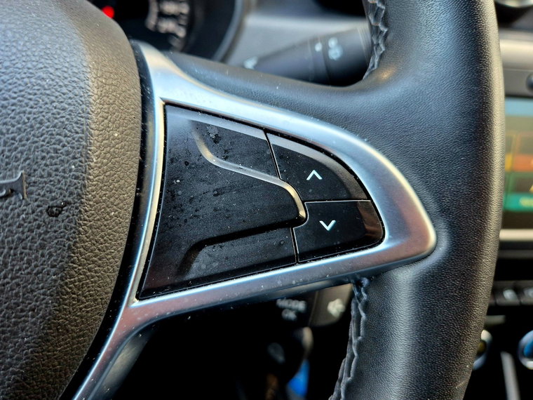 Vehicle Image 24