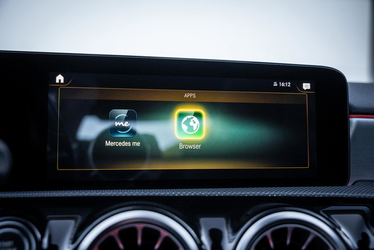 Vehicle Image 30