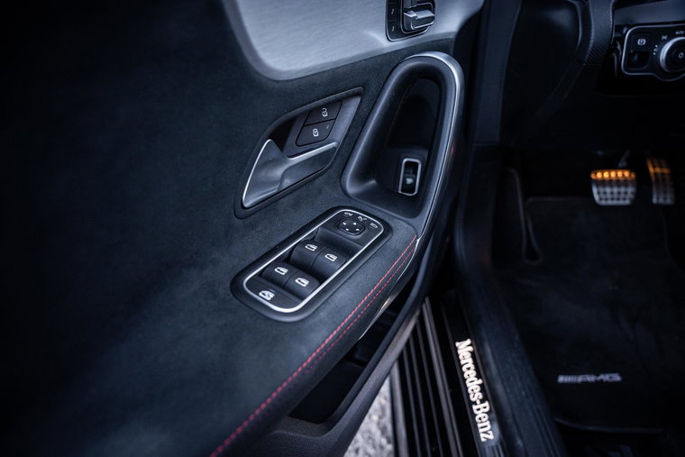Vehicle Image 45