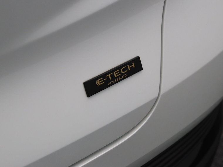 Vehicle Image 43