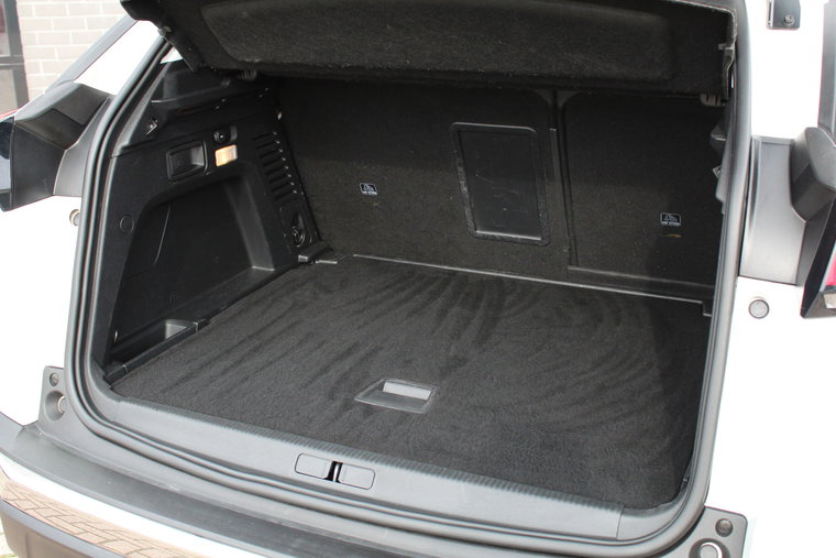Vehicle Image 22