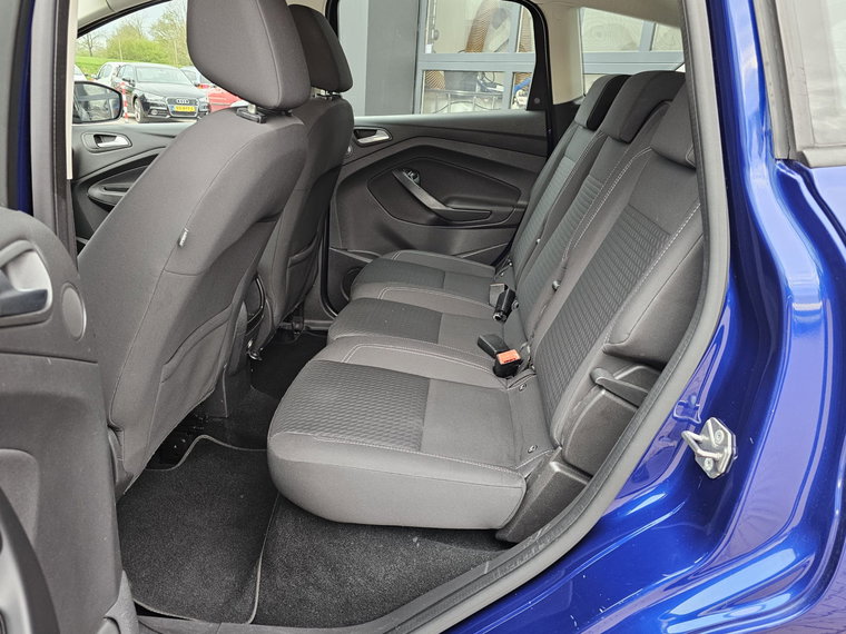 Vehicle Image 45