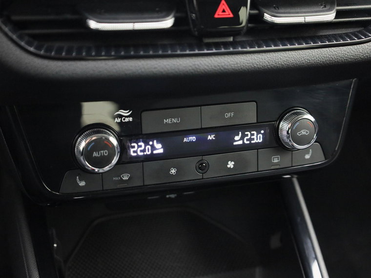 Vehicle Image 27