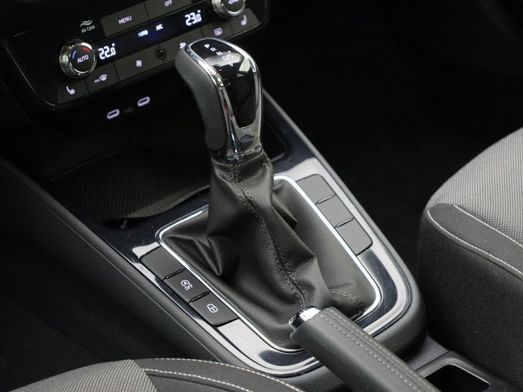 Vehicle Image 33