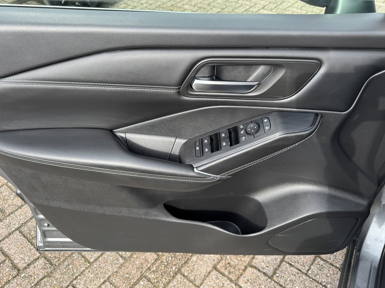 Vehicle Image 26