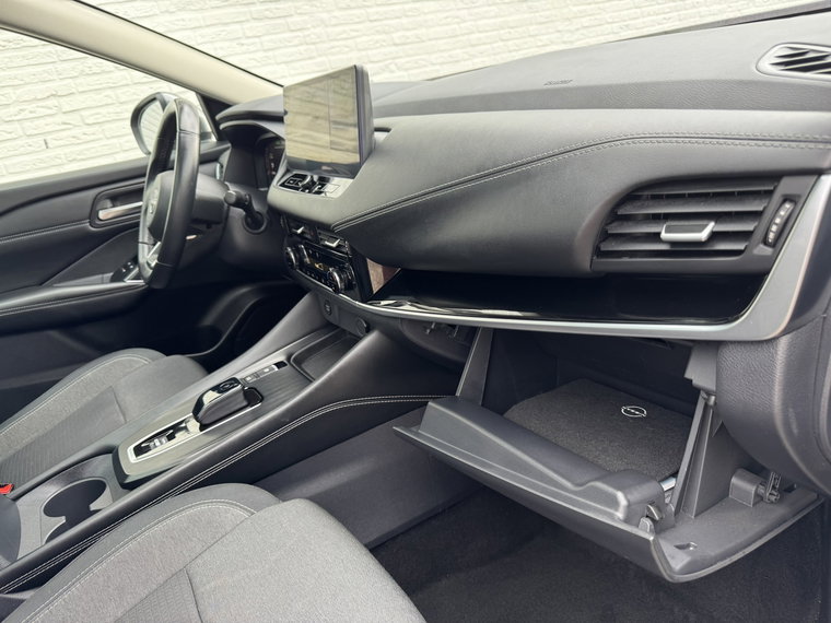 Vehicle Image 38