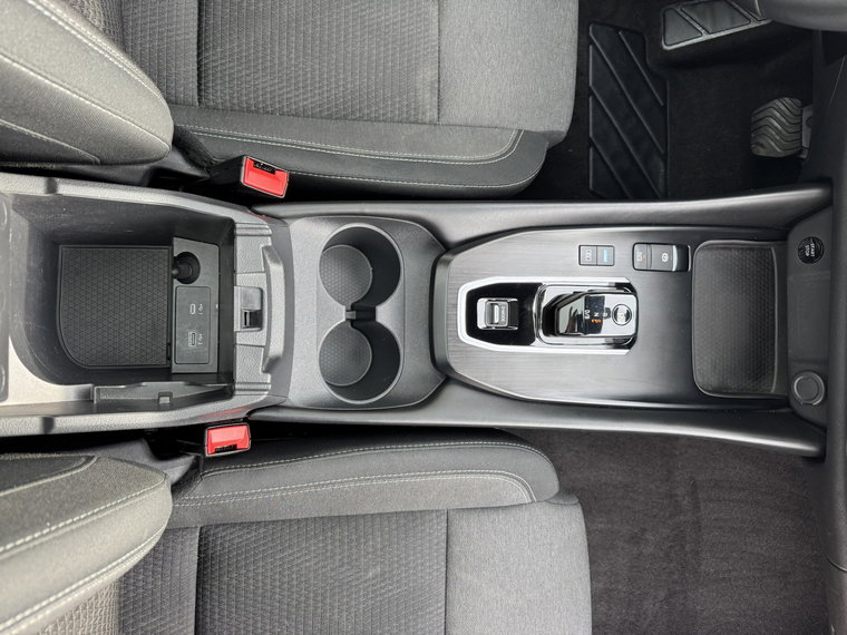Vehicle Image 39