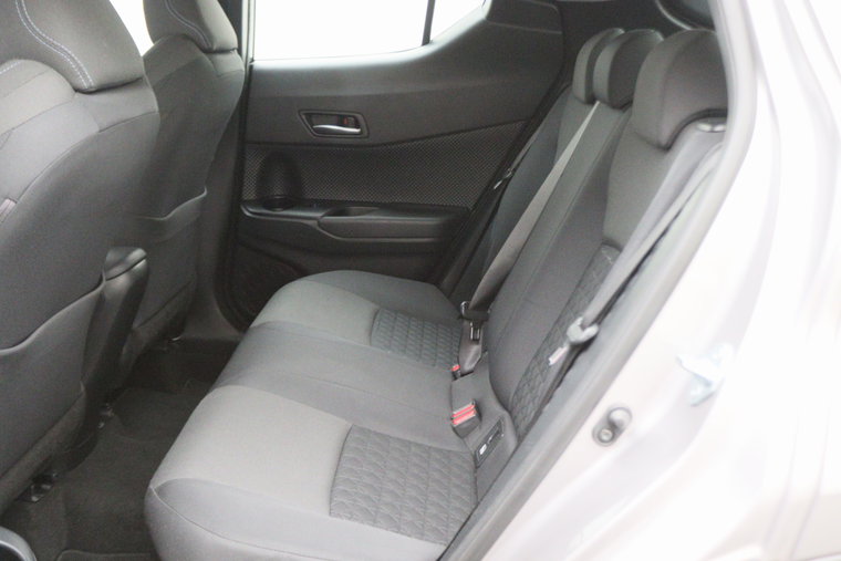 Vehicle Image 12
