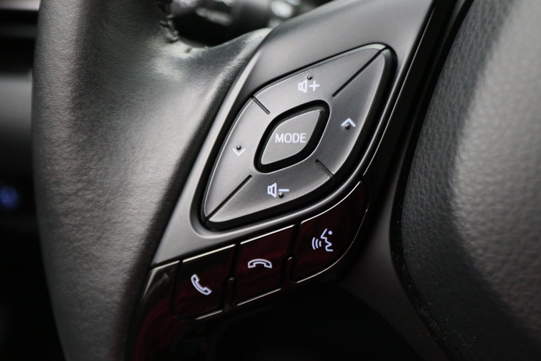 Vehicle Image 35