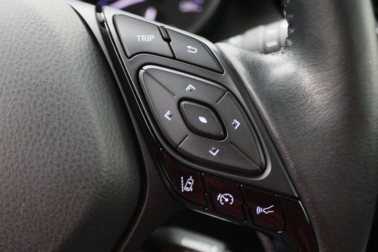 Vehicle Image 36