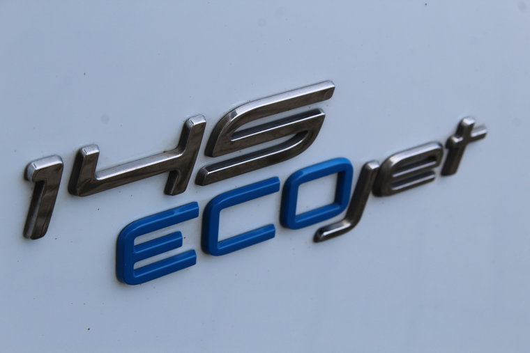 Vehicle Image 38