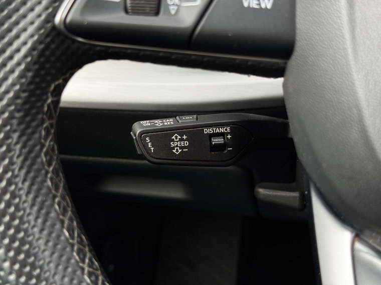 Vehicle Image 27
