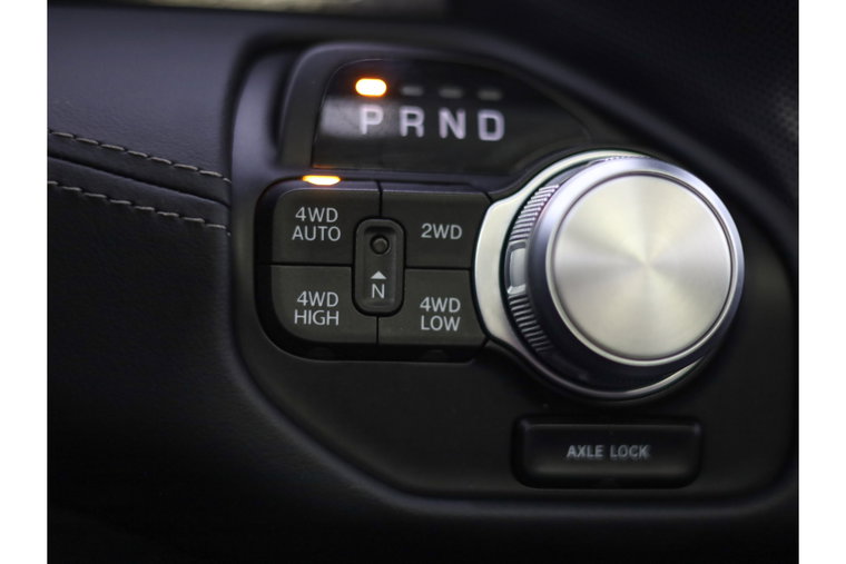 Vehicle Image 36