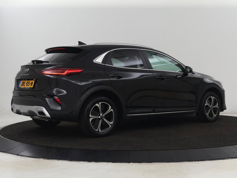 Vehicle Image 35