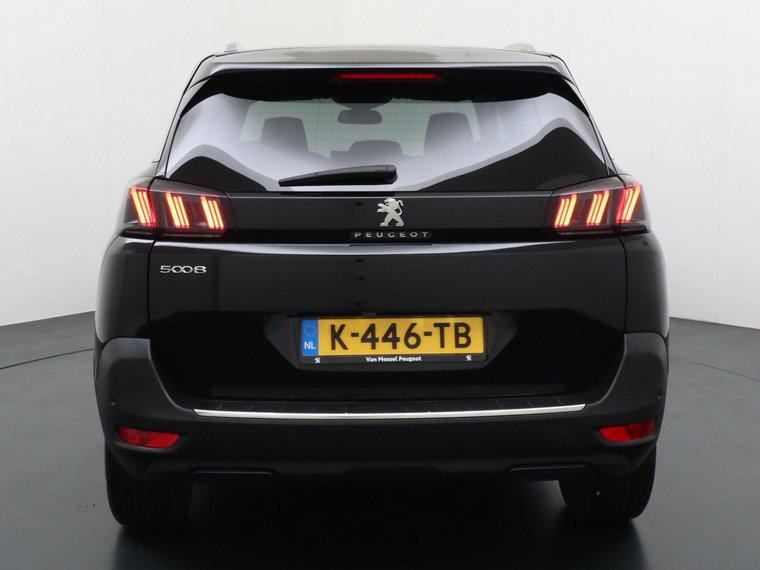 Vehicle Image 39