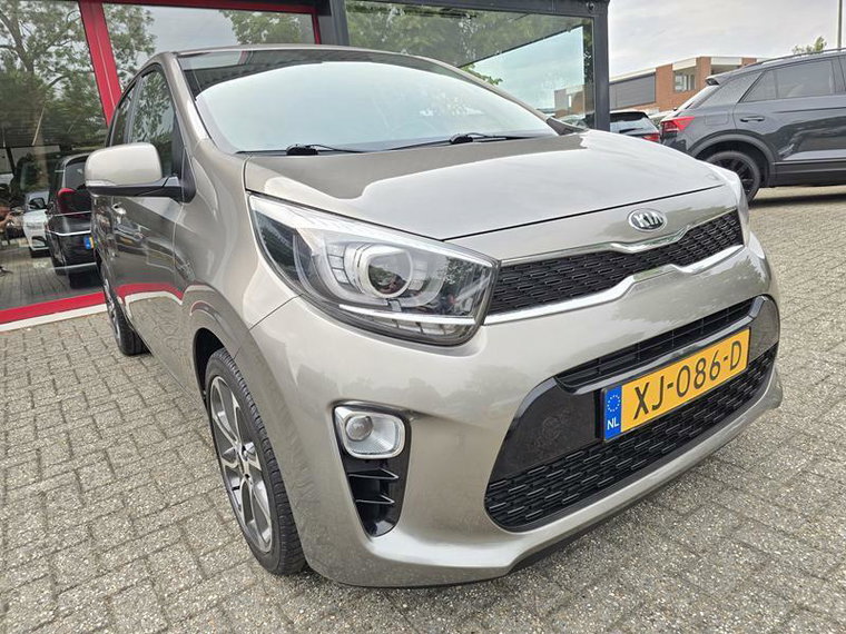 Vehicle Image 50