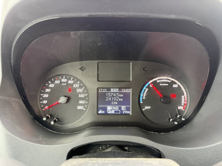 Vehicle Image 27
