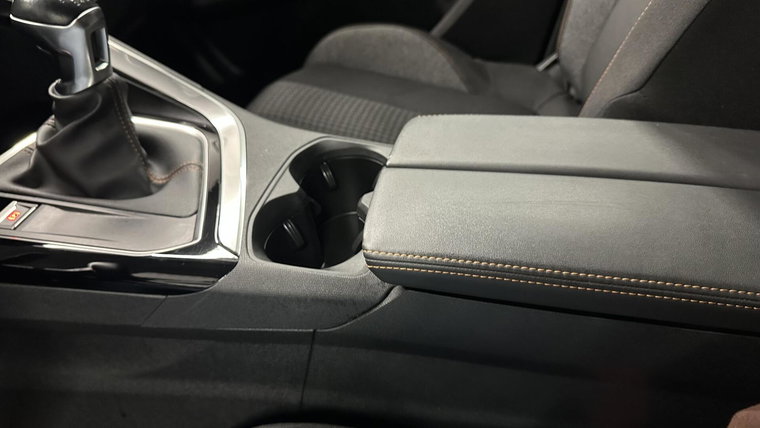 Vehicle Image 48