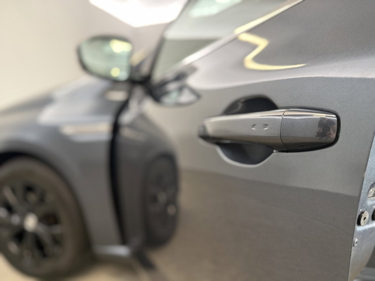 Vehicle Image 31