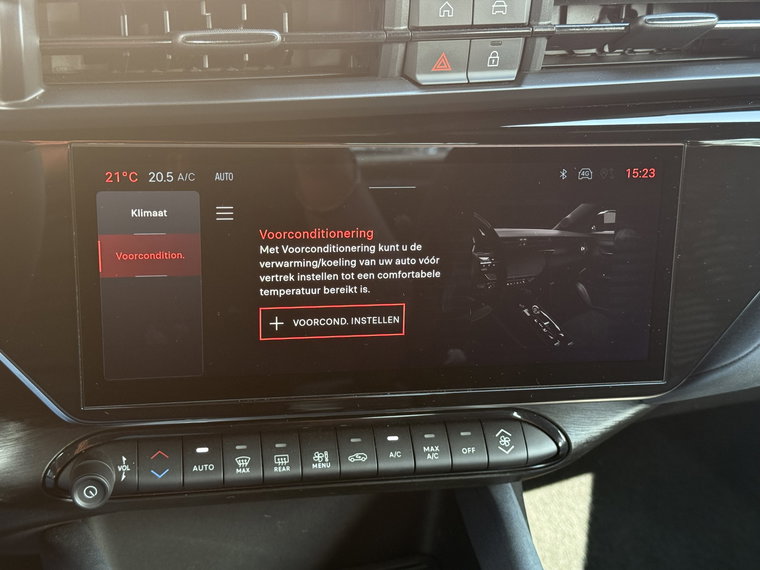 Vehicle Image 39