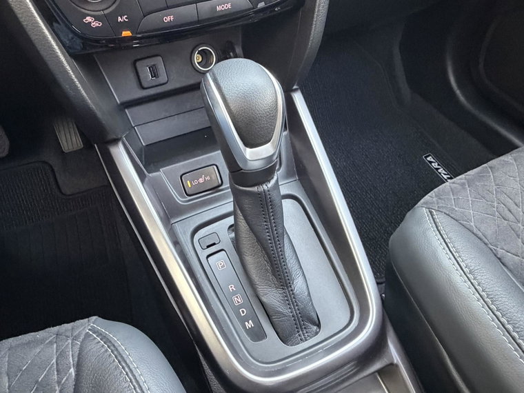 Vehicle Image 36