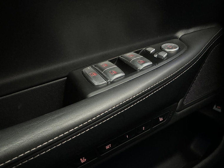 Vehicle Image 45