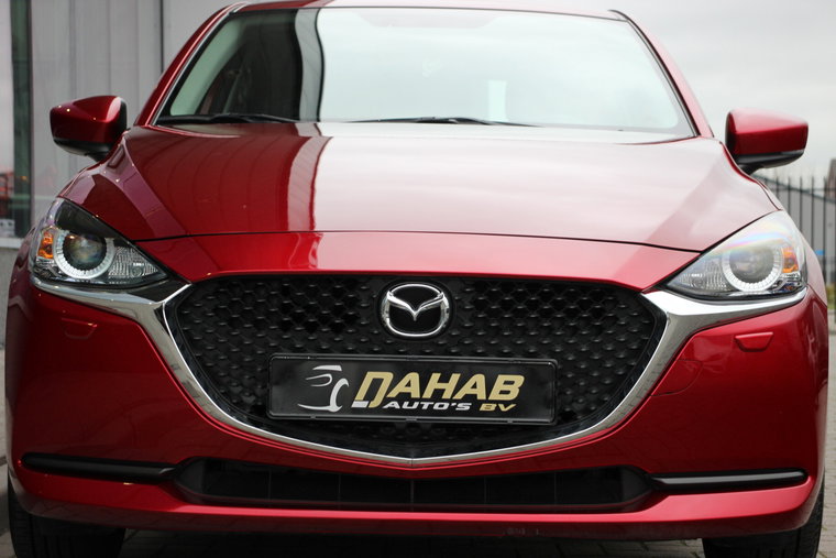 Vehicle Image 5