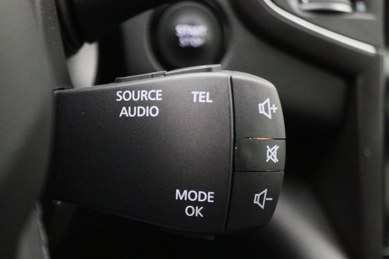 Vehicle Image 38