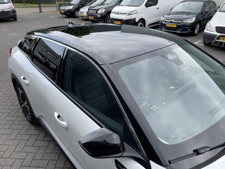 Vehicle Image 35