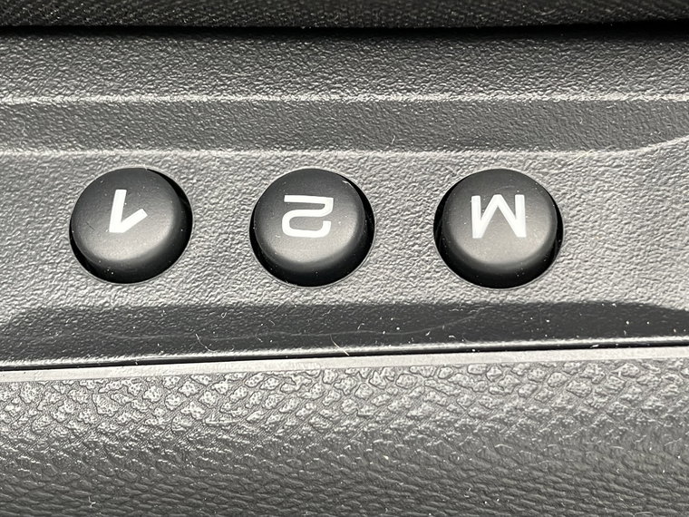Vehicle Image 39