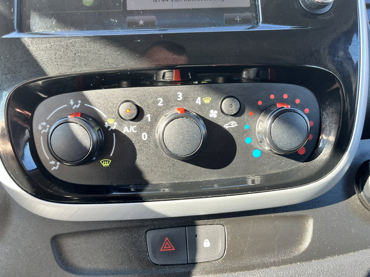 Vehicle Image 29