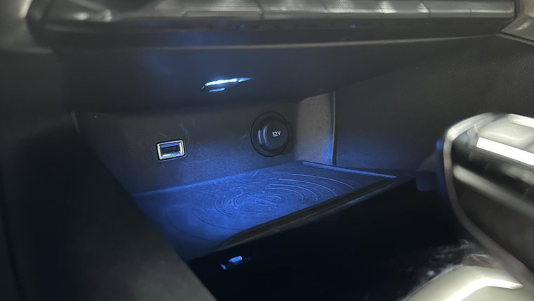 Vehicle Image 39