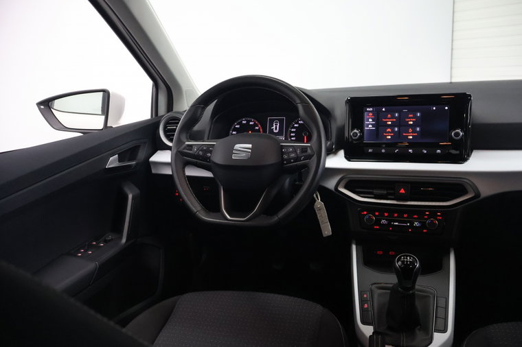 Vehicle Image 22