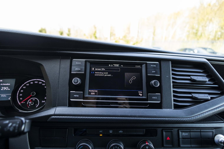 Vehicle Image 35