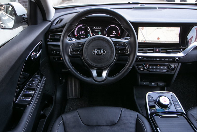 Vehicle Image 17