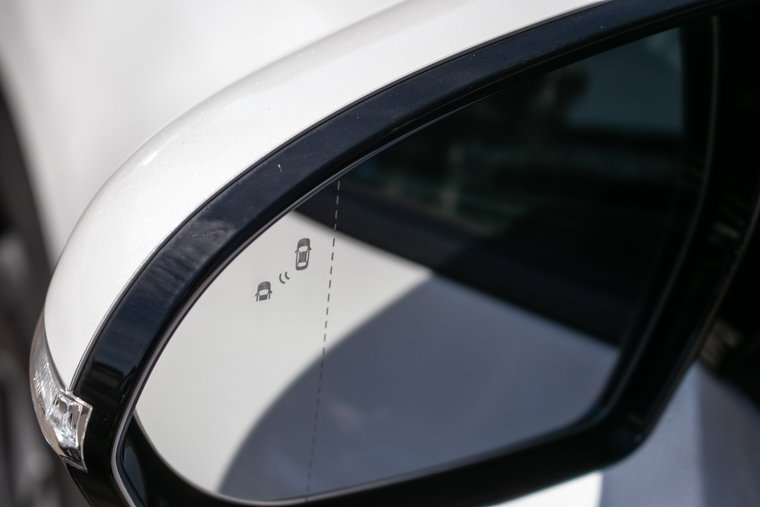 Vehicle Image 36